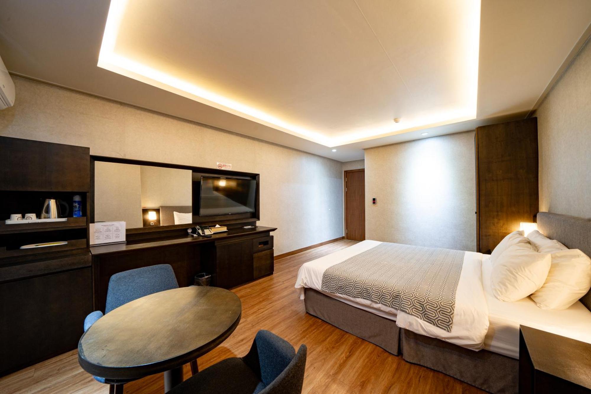 I-Check Hyunjin Hotel 東海市 エクステリア 写真